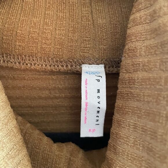 Free People Movement Can't Handle This Turtleneck Small Mustard Atlas Bell Boho - Picture 11 of 16